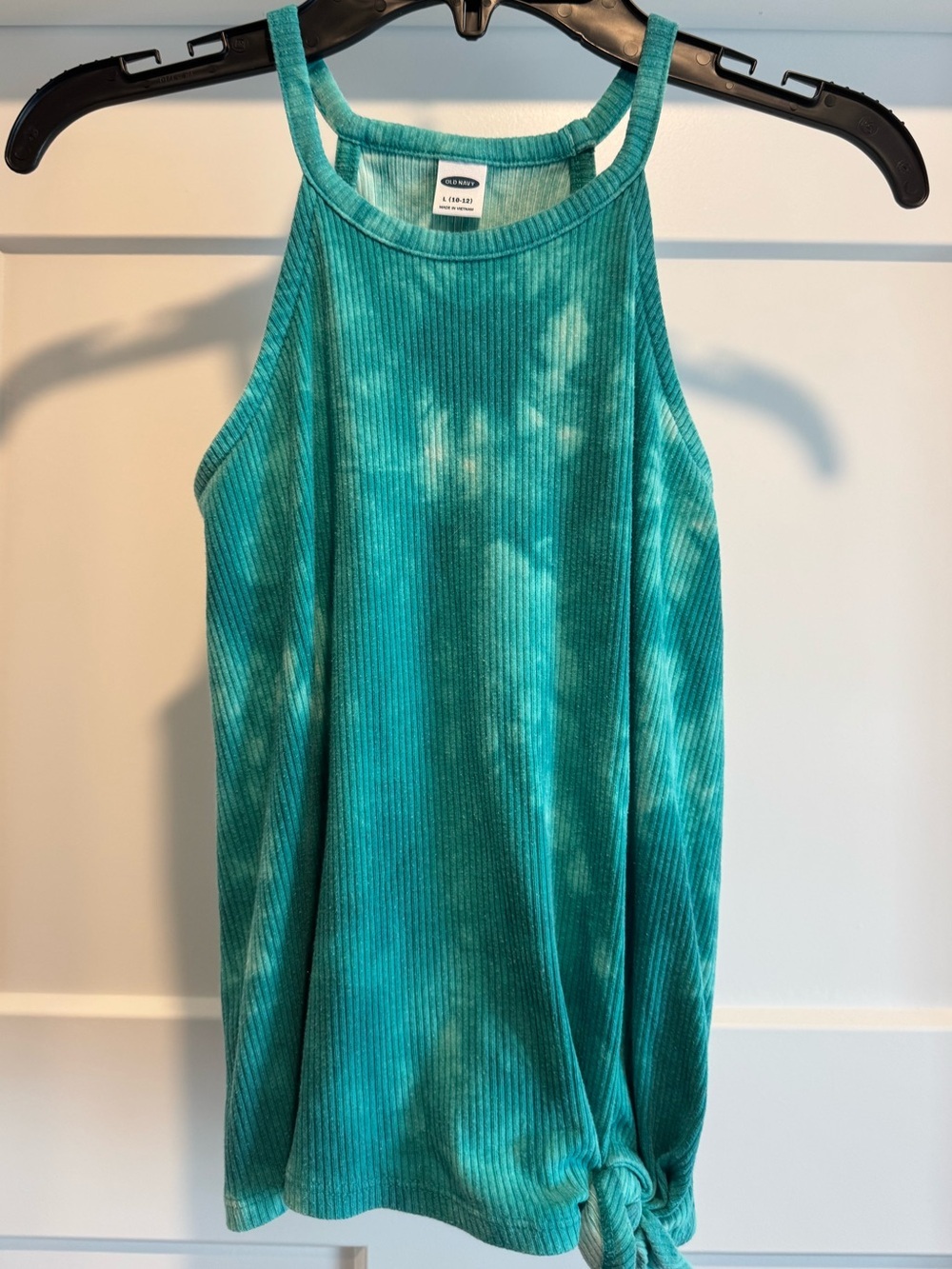 Girls size large 10/12 | tie dye teal tank top | small flaw